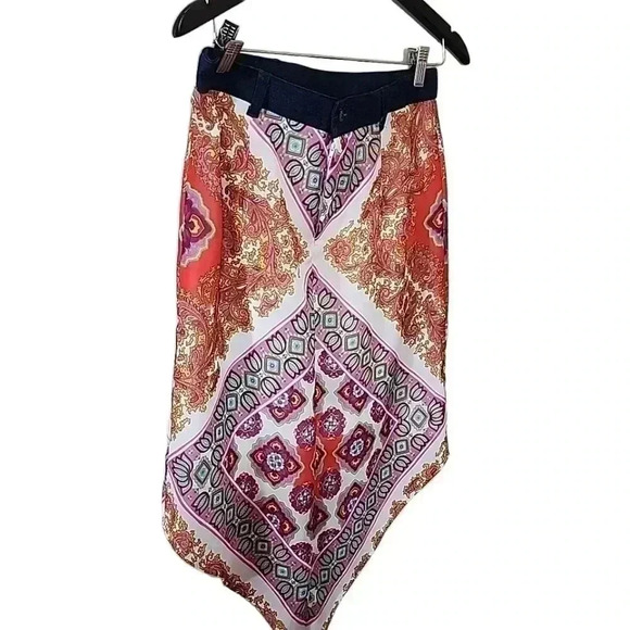 Y2k Vintage Denim Bandana Midi skirt. Size 7 - Picture 3 of 9